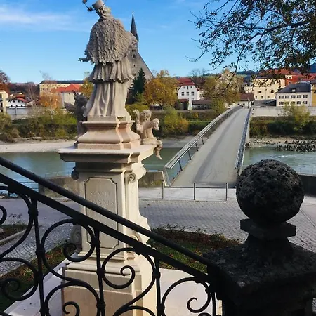 Ferienwohnung An Der Romantischen Salzachschleife Naehe Salzburg Laufen Extérieur photo